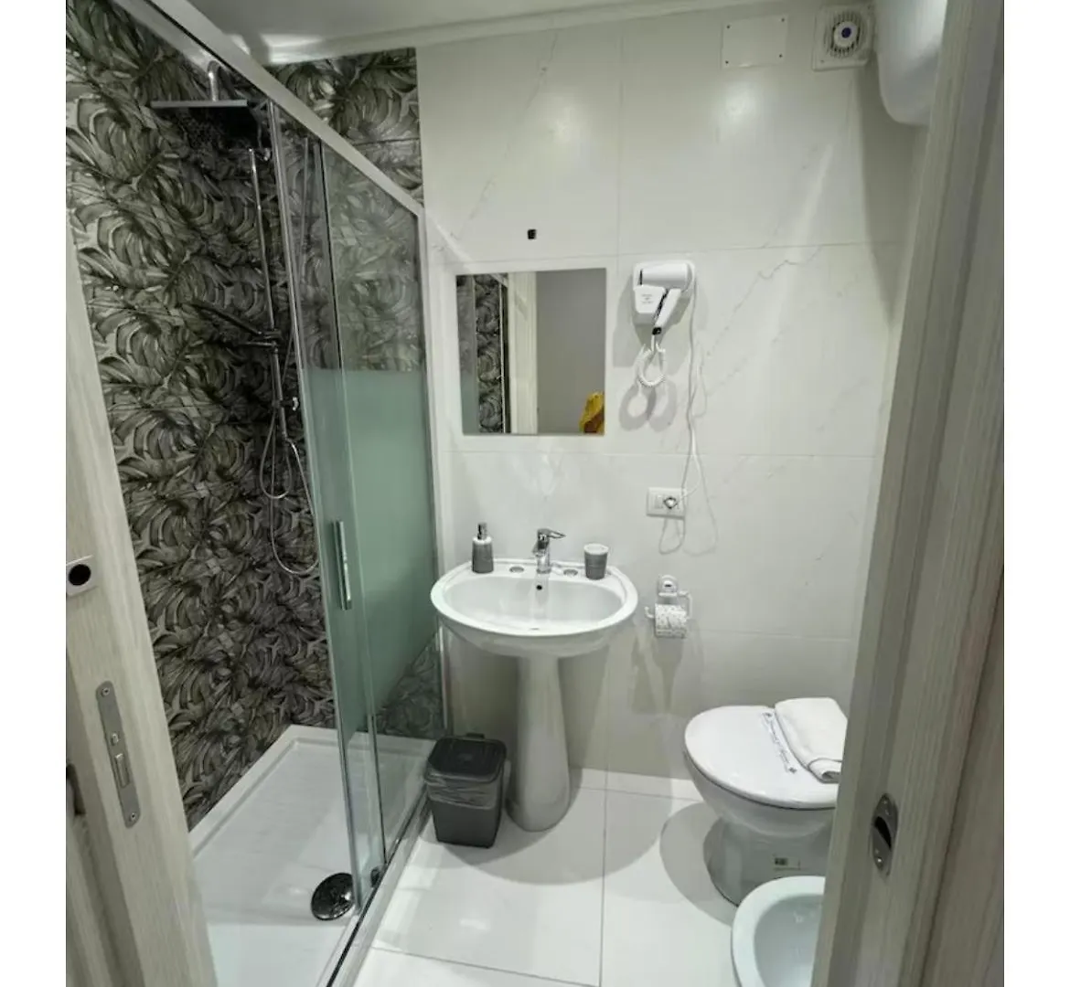 Guest House Del Corso Naples Italy