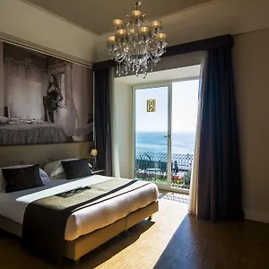 4* Otel Partenope Relais